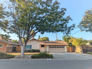 Main picture of 3717 Acapulco Dr