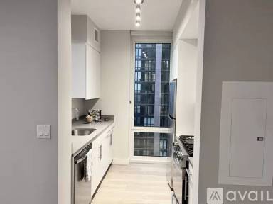 Main picture of 595 Dean St Apartments