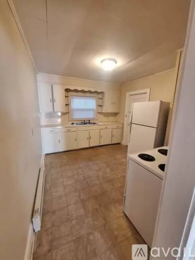Main picture of 210 Hillside St NW