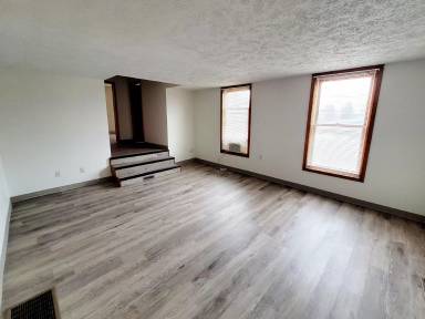 Main picture of 2594 84th St SW