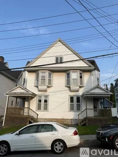 Main picture of 23 Dewitt St