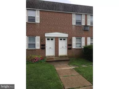 Main picture of 2886 W Chester Pike