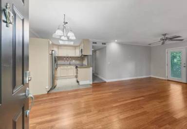 Main picture of Laurelwood