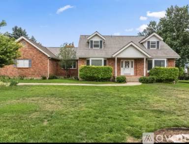 Main picture of 781 Leonard Ln