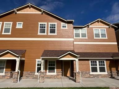 Main picture of 5605 Shamrock Hts