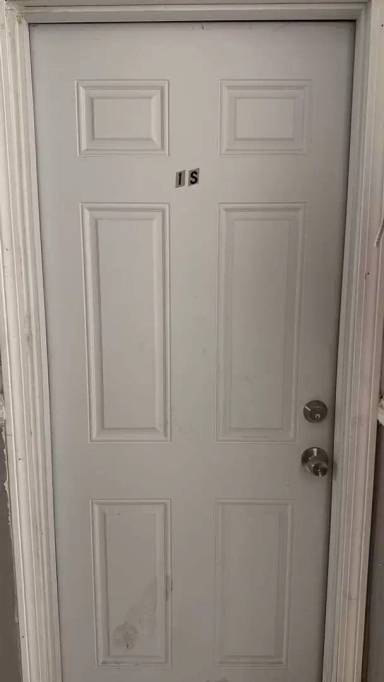 Main picture of 27 Hickory St