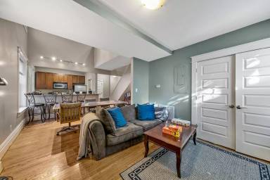 Main picture of 6409 Enright Ave