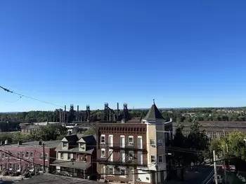 Main picture of 1101 E 4th St