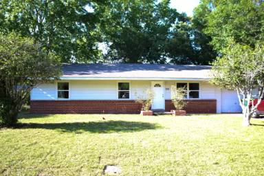 Main picture of 129 Rainbow Dr NW