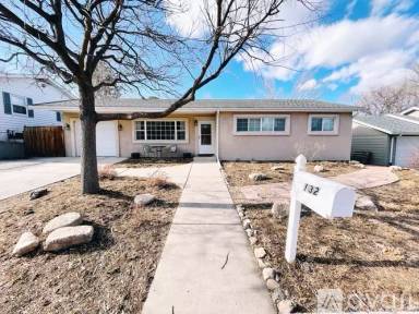 Main picture of 132 Pierce Dr