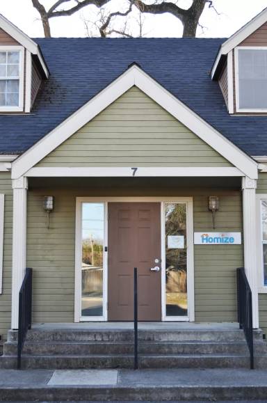 Main picture of 7 Governors Ln