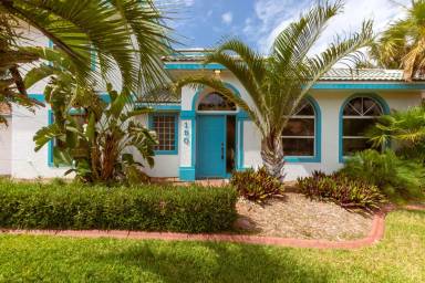 Main picture of 150 Sandy Shoes Dr