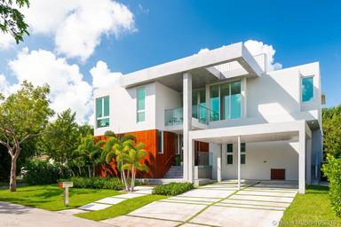 Main picture of 544 Ridgewood Rd