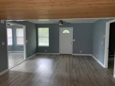 Main picture of 645 Terrace Hill Rd