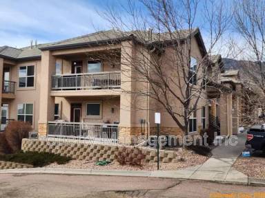 Main picture of 605 Cougar Bluff Pt