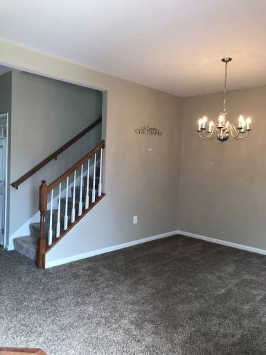 Main picture of 9539 Evergreen Cir