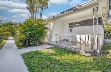 Main picture of 740 84th St