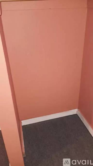 Main picture of 284 Hunterdon St