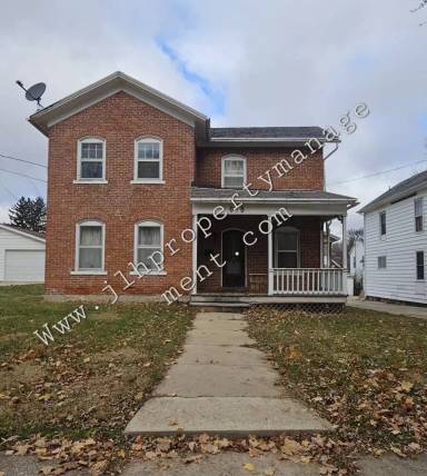 Main picture of 618 W Clark St