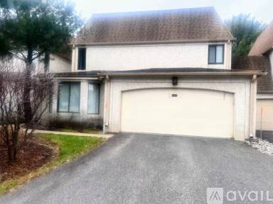 Main picture of 105 Park Gate Dr