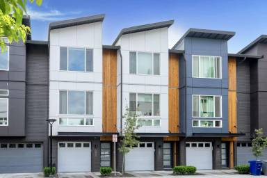 Main picture of 13955 NE 15th Ct