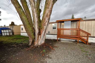 Main picture of Town & Country Mobile Home Park