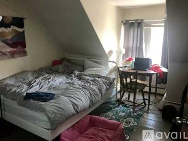 Main picture of 19 Quincy St