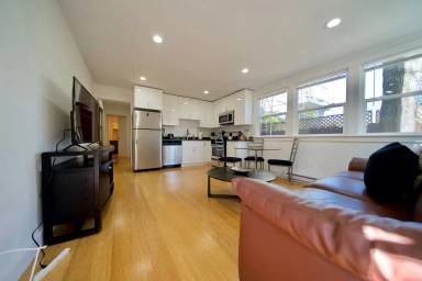 Main picture of Chateau Village Apartments
