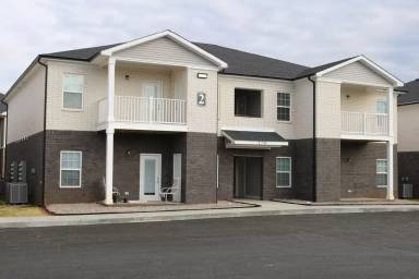 Main picture of 170 Enterprise Ct