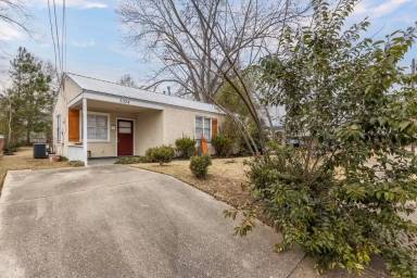 Main picture of 3324 W Tuskegee Cir