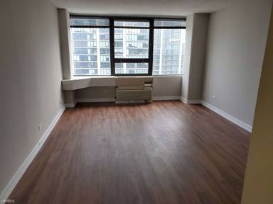 Main picture of Essex on the Park