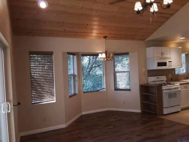 Main picture of 6677 Deer Park Dr