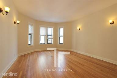 Main picture of 4034 N Ashland Ave