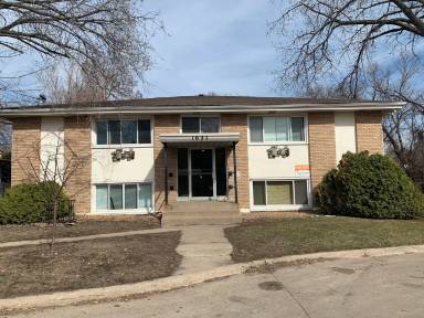 Main picture of 1621 Taylor St NE