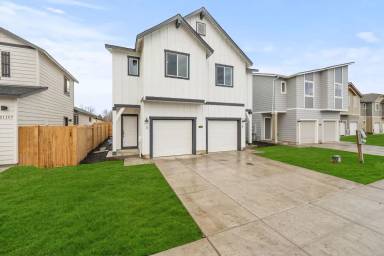 Main picture of 21193 SE Golden Market Ln