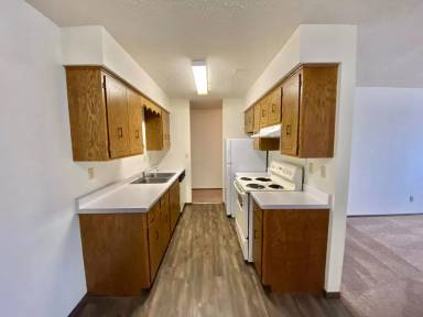 Main picture of 3208 9th St S