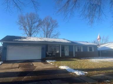 Main picture of 2489 Arrowhead Dr