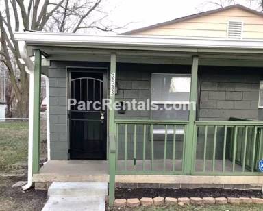 Main picture of 2533 N Tacoma Ave