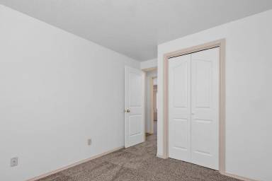 Main picture of 2213 N Pawnee Ln