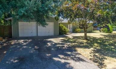 Main picture of 3606 NW Polk Ave