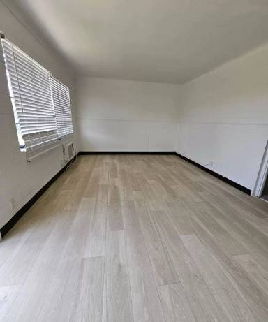 Main picture of 205 E Imperial Ave