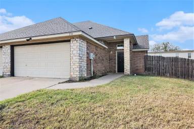 Main picture of 236 Rentz Place Cir