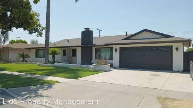 Main picture of 2816 E Virginia Ave