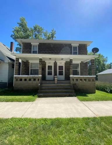 Main picture of 657 Milwaukee Ave