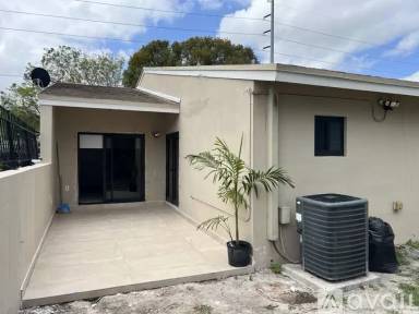 Main picture of 1841 NW 1st Ct