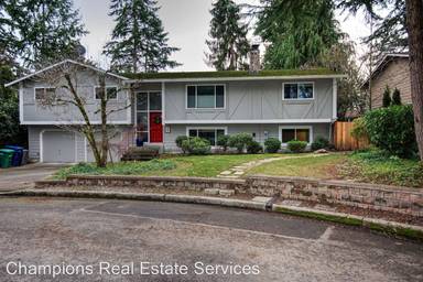 Main picture of 5320 144th Pl SW