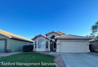 Main picture of 657 E Gail Dr