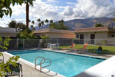 Main picture of 821 E Vista Chino