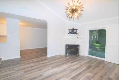Main picture of 3403 Meadow Brk