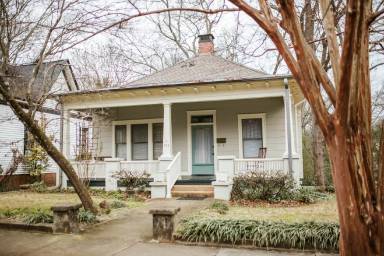 Main picture of 193 Grady Ave